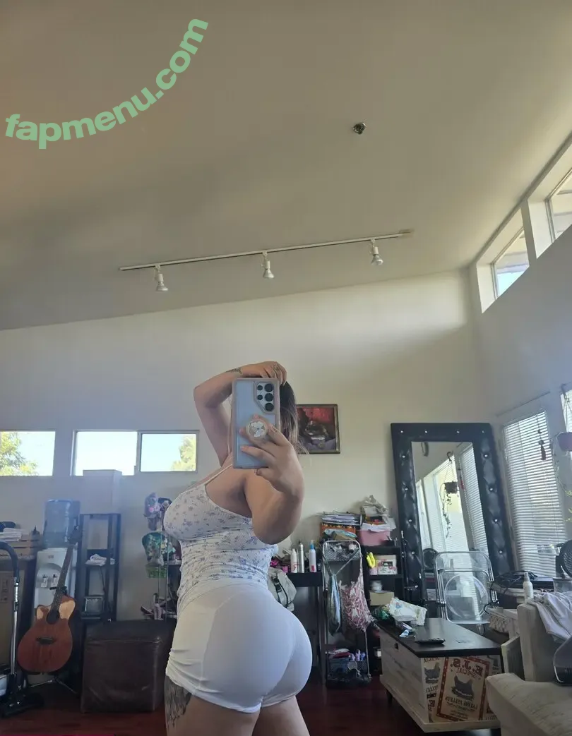 mooncakemommy nude photo #0001 (mooncakemommy)