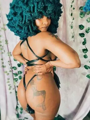 Moonchild Sanelly / moonchildsanelly nude photo #0017