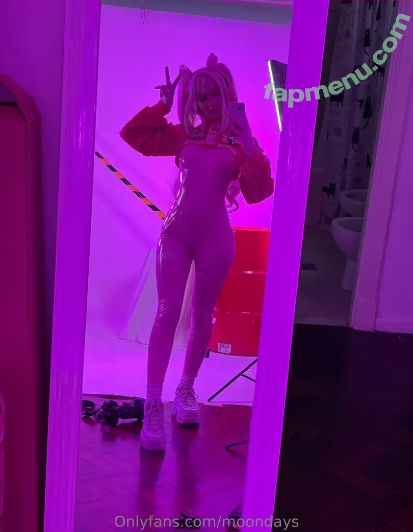 Moondays nude photo #0028 (MoonDaysok)