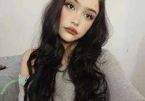 moongirljaz / blazzmin nude photo #0008