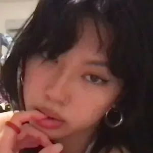 Moongrapess nude photo #0005