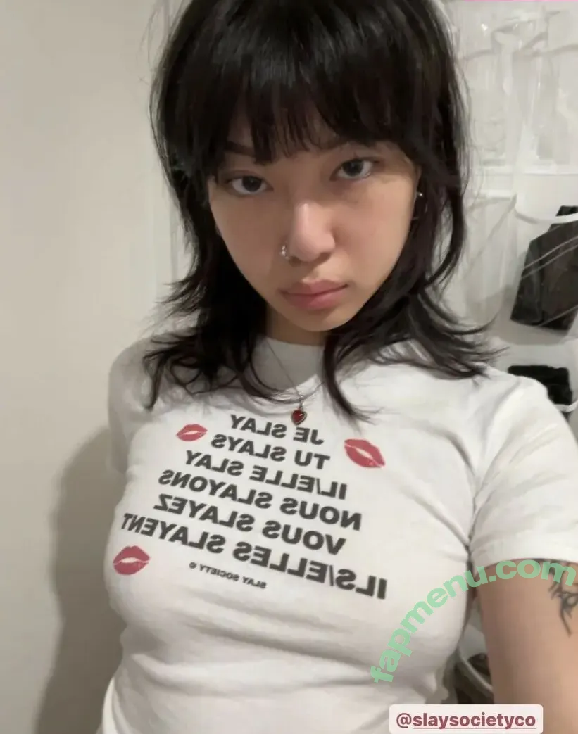 Moongrapess nude photo #0011 (Moongrapess)