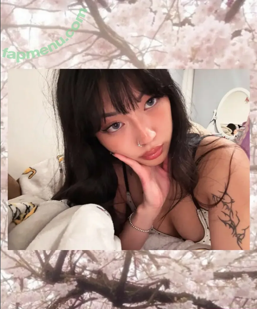 Moongrapess nude photo #0029 (Moongrapess)