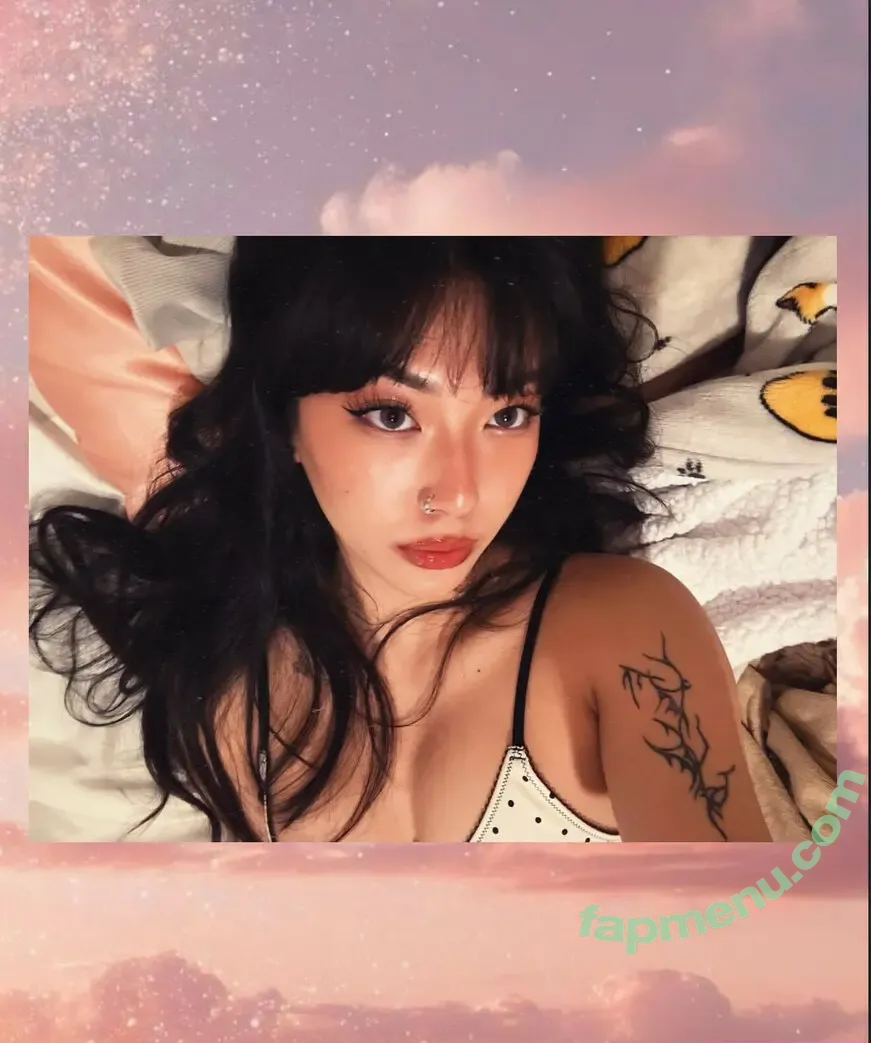 Moongrapess nude photo #0030 (Moongrapess)