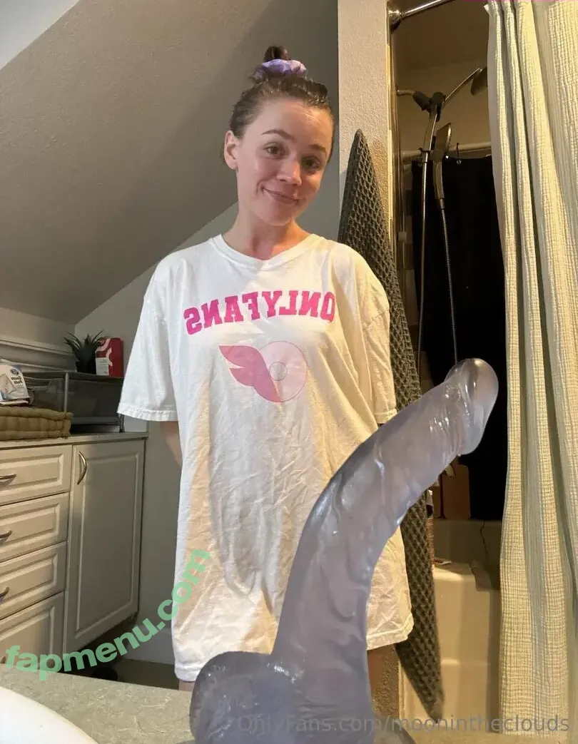 Moonintheclouds nude photo #0018 (Moonintheclouds)