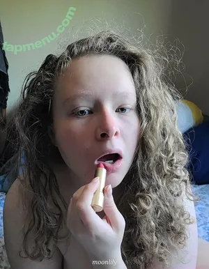  nude photo #0001