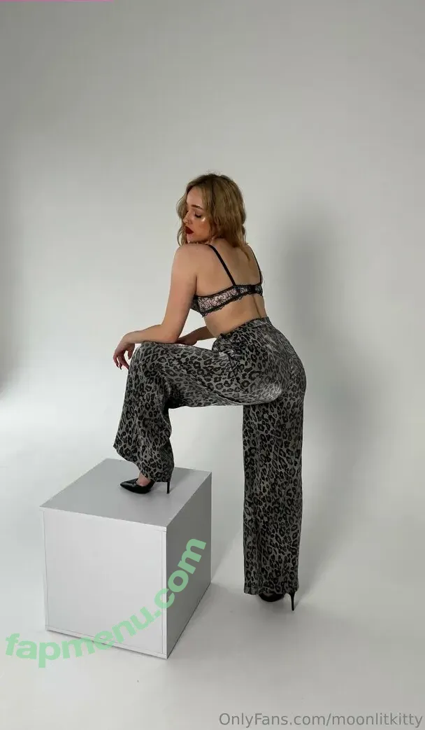 moonlitkitty nude photo #0018 (moonlitkitty)