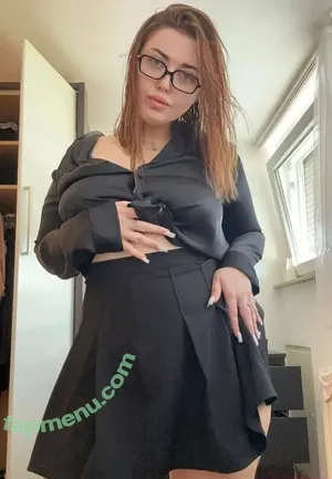 moonlunaaaa / lunaaaa.f nude photo #0007