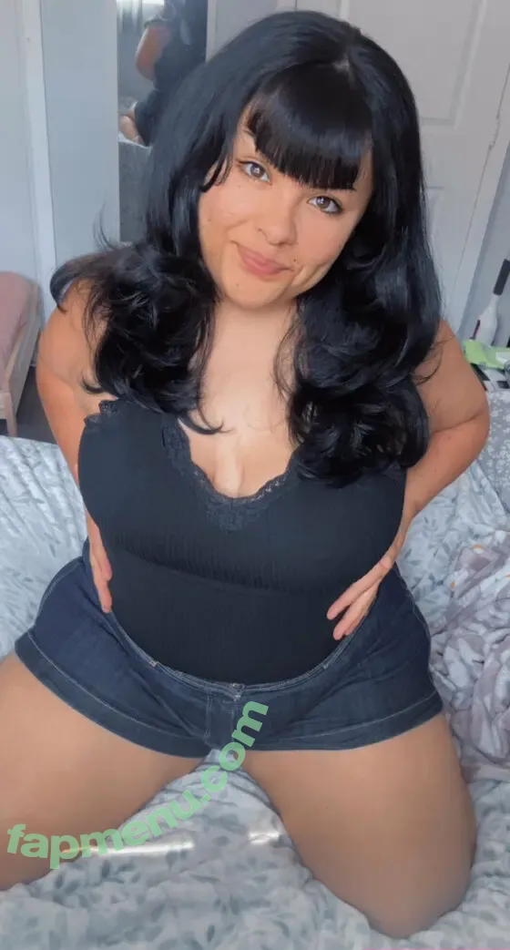 moonmilph nude photo #0030 (moonmilph)