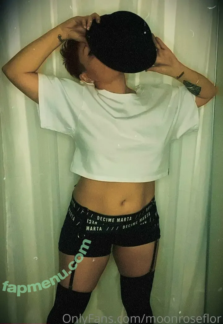 moonroseflor nude photo #0026 (moonroseflor)