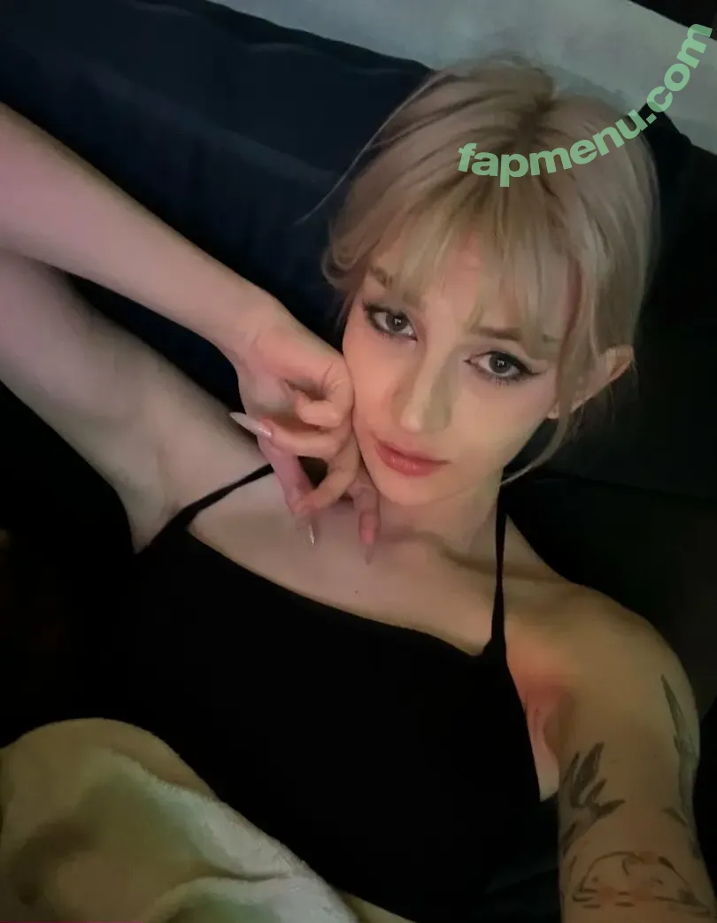moonsimorfin nude photo #0785 (moonsimorfit)