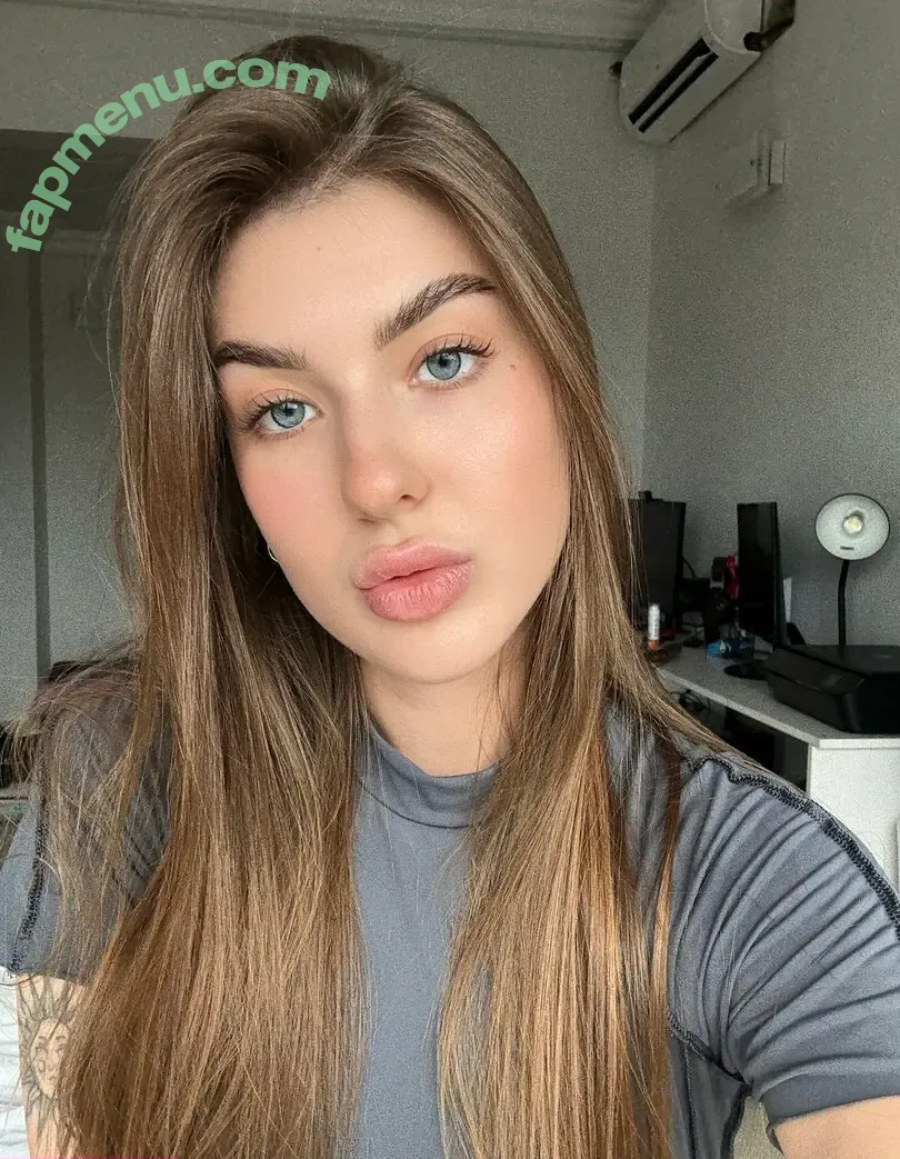 moonwitchsabrina nude photo #0022 (moonwitchsabrina)