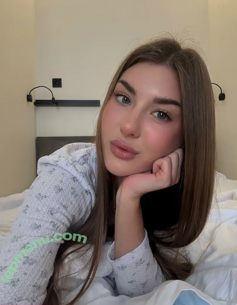 moonwitchsabrina nude photo #0044 (moonwitchsabrina)