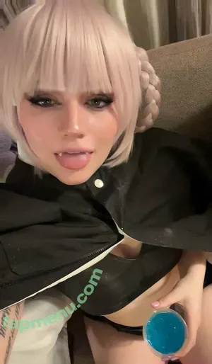  nude photo #0001