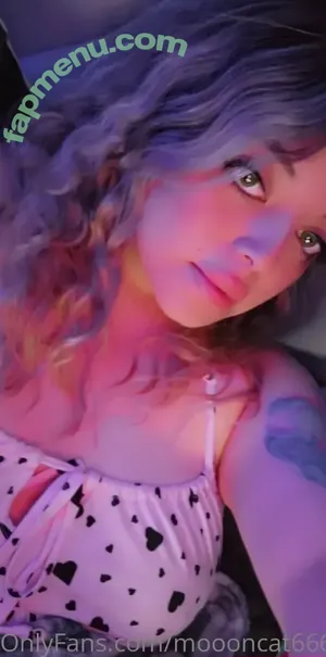 moooncat666 / monmooncat nude photo #0005