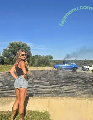 moparmodel1 / moparmodel_official nude photo #0036