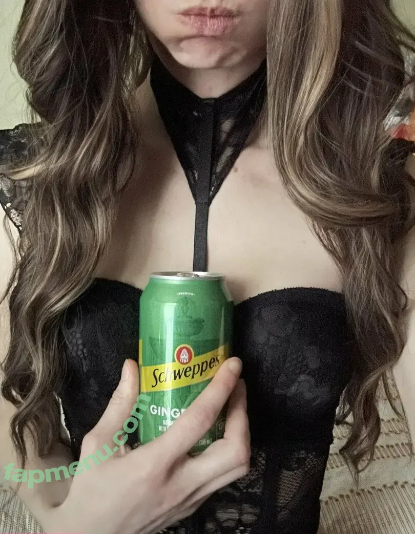 Mora Vtuber nude photo #0043 (mora_cosplays)