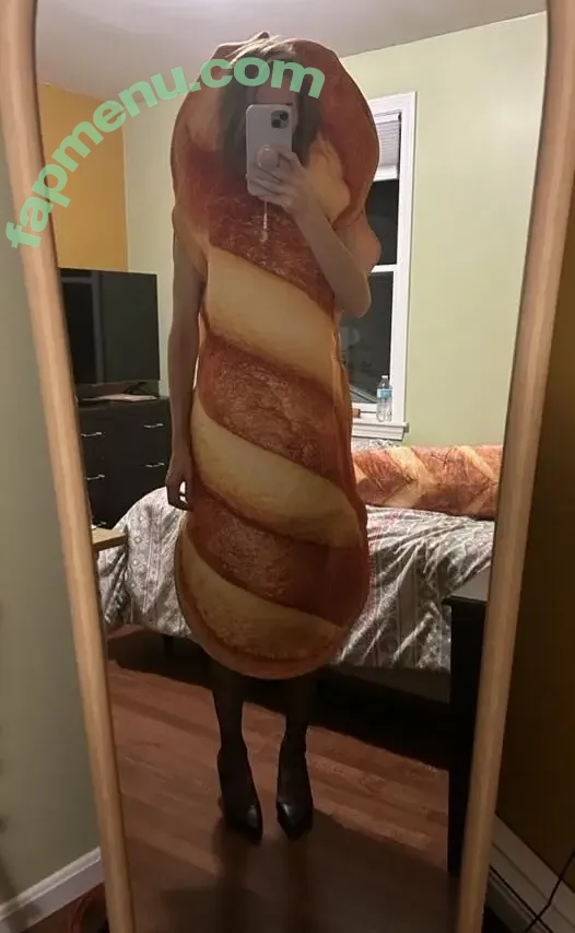 Mora Vtuber nude photo #0089 (mora_cosplays)