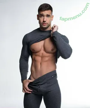 morales_miles / morales_miles__ nude photo #0044