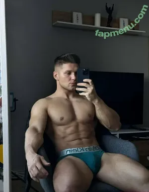 morales_miles / morales_miles__ nude photo #0050