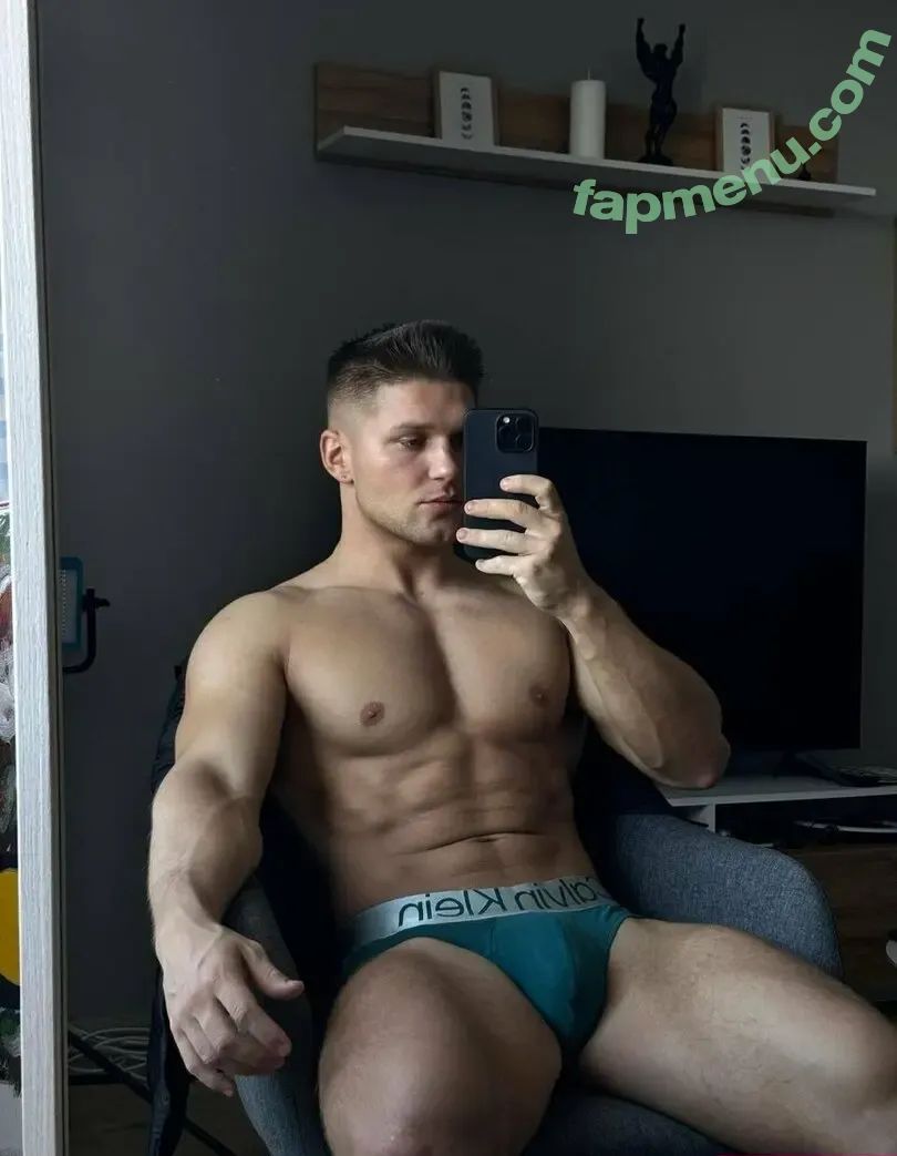 morales_miles nude photo #0050 (morales_miles__)