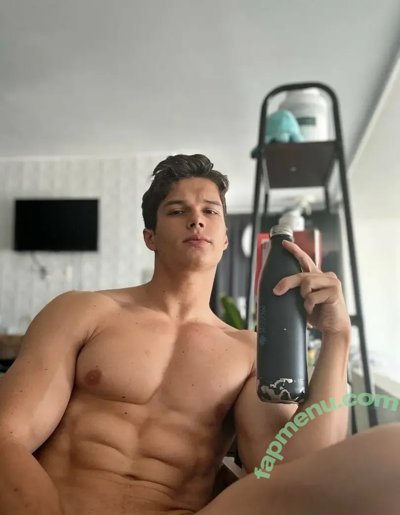 morales_miles nude photo #0054 (morales_miles__)