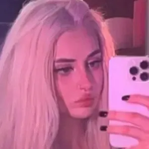 morana_battory / mooranabattory / moranabattory nude photo #0003