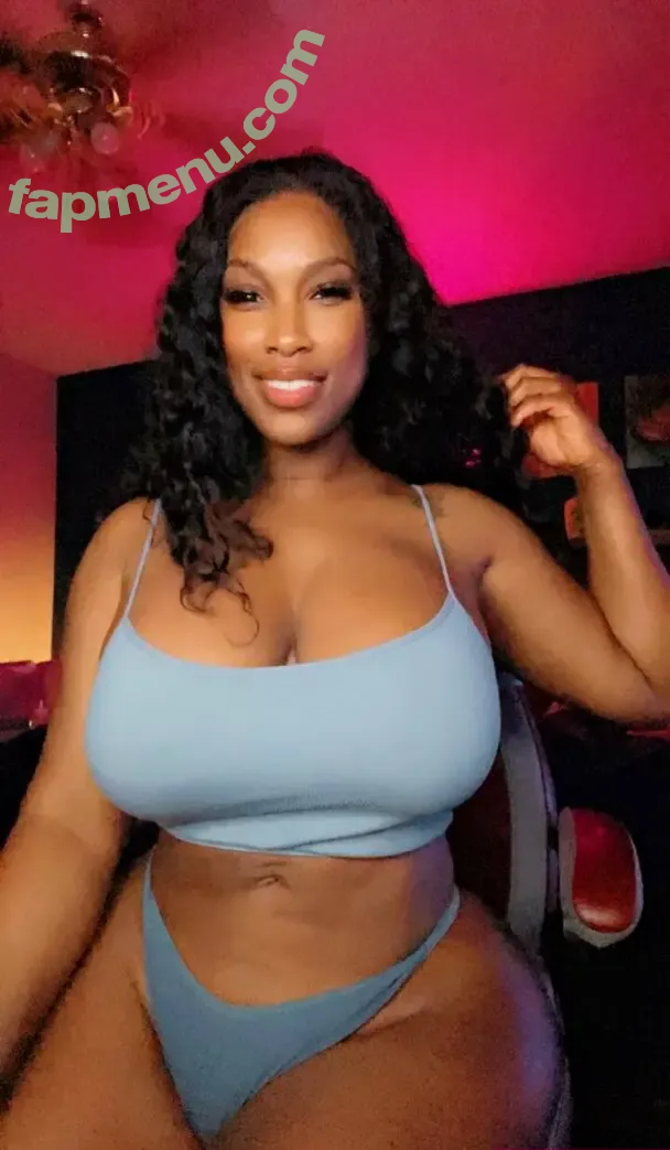 morebuttaplz nude photo #0002 (rachellecamille_)