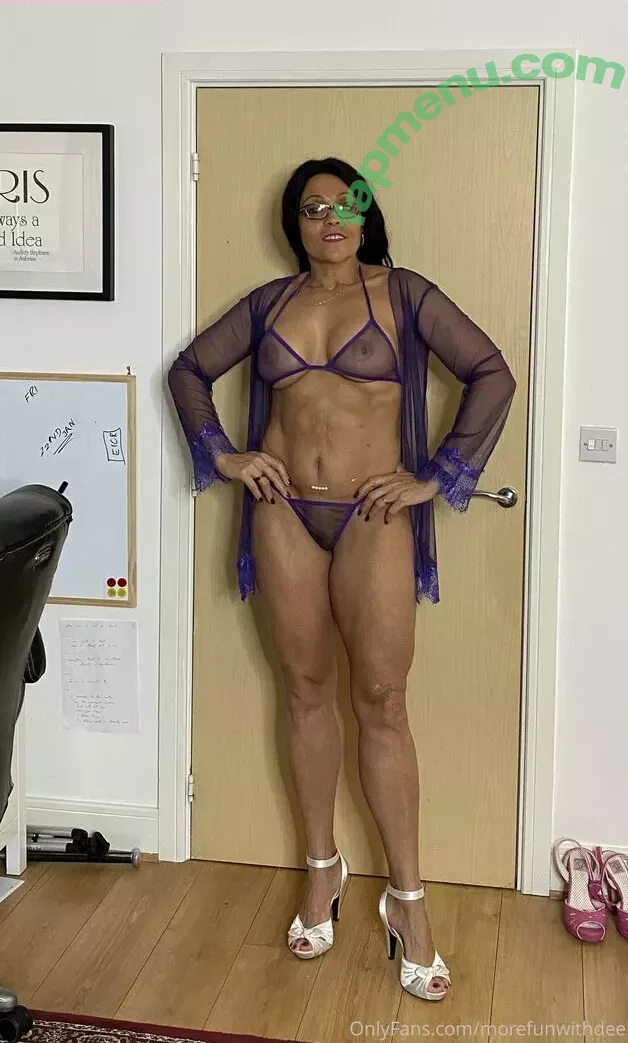 morefunwithdee nude photo #0009 (morefunwithdee)