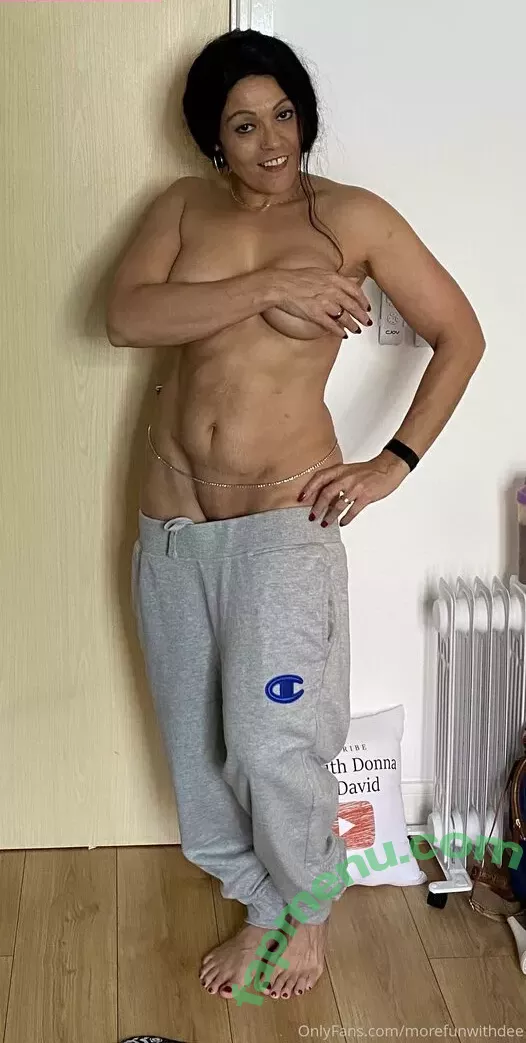 morefunwithdee nude photo #0091 (morefunwithdee)