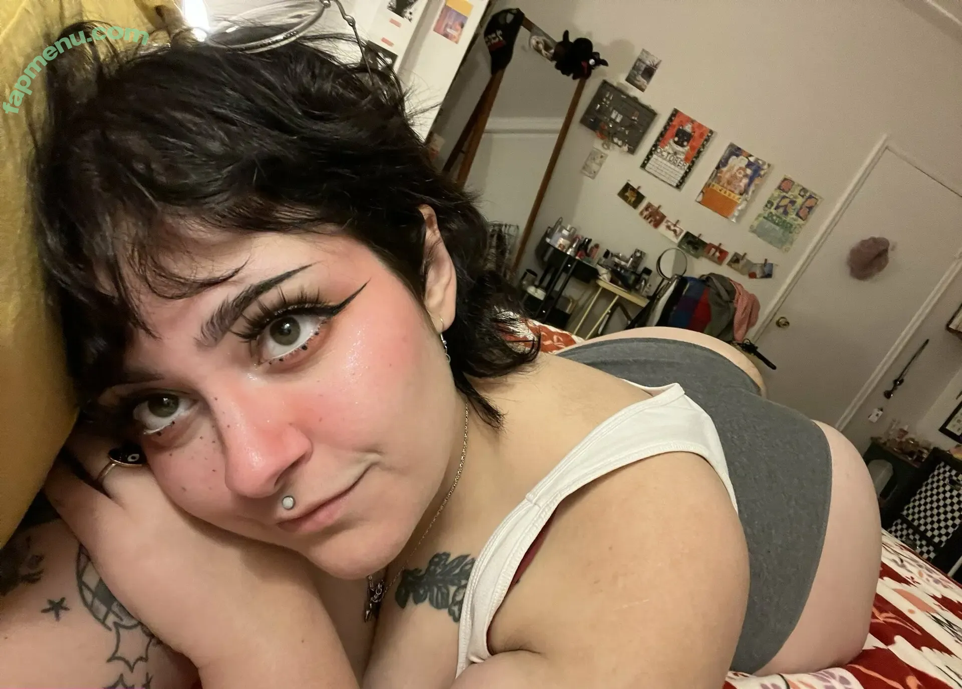 morekissing nude photo #0001 (morekissing)