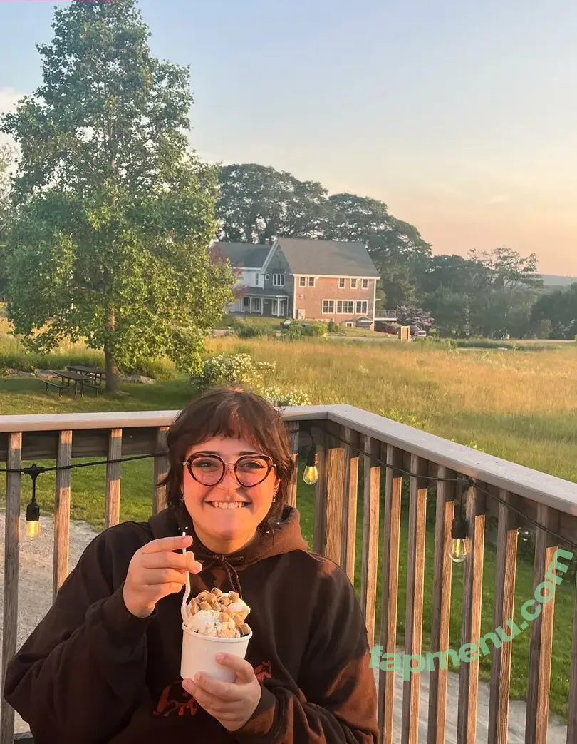 morekissing nude photo #0091 (morekissing)