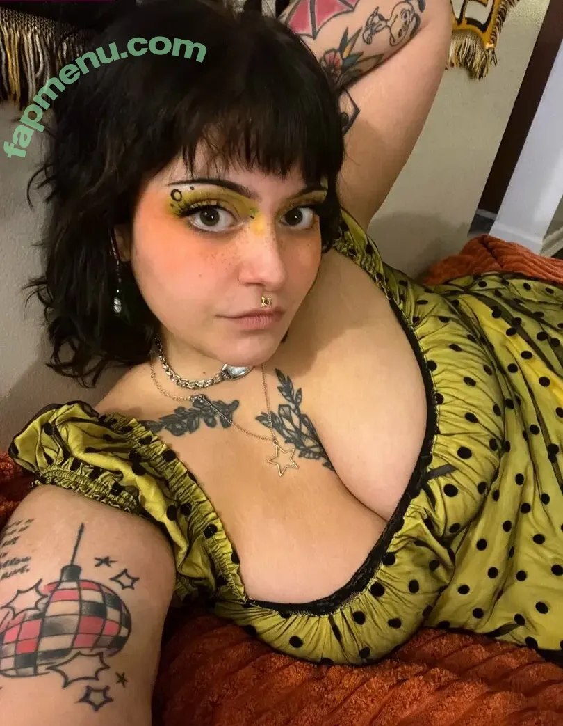 morekissing nude photo #0118 (morekissing)