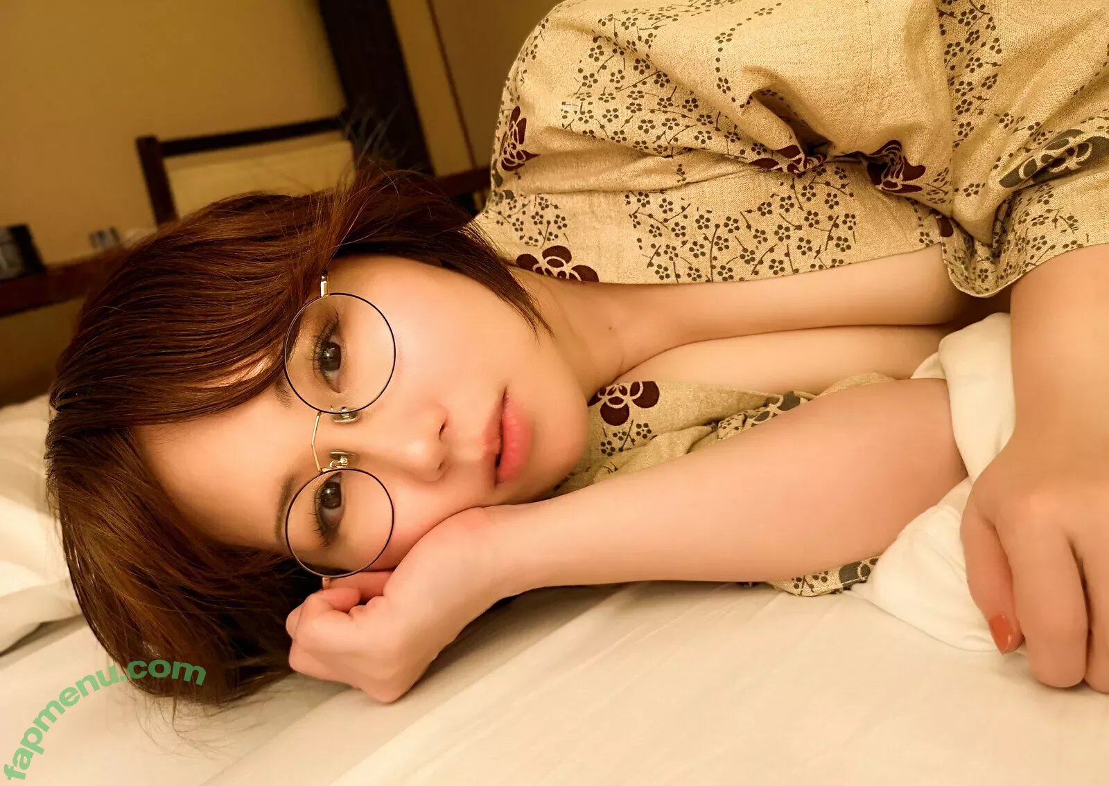 moremore1108 nude photo #0026 (moremore1104)