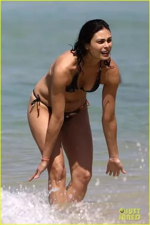Morena Baccarin / morenabaccarin nude photo #0053