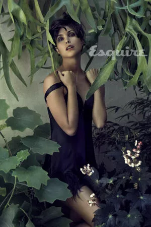 Morena Baccarin / morenabaccarin nude photo #0067