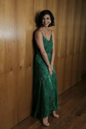 Morena Baccarin / morenabaccarin nude photo #0140