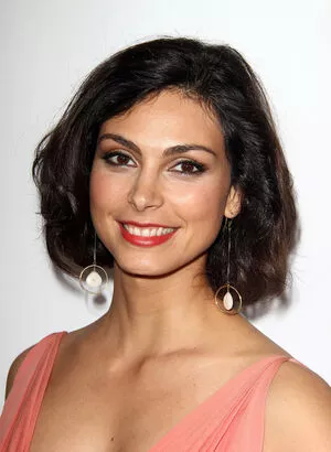 Morena Baccarin / morenabaccarin nude photo #0175
