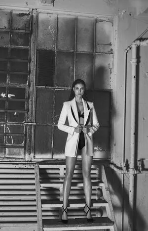 Morena Baccarin / morenabaccarin nude photo #0203