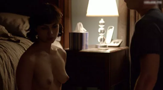 Morena Baccarin / morenabaccarin nude photo #0235
