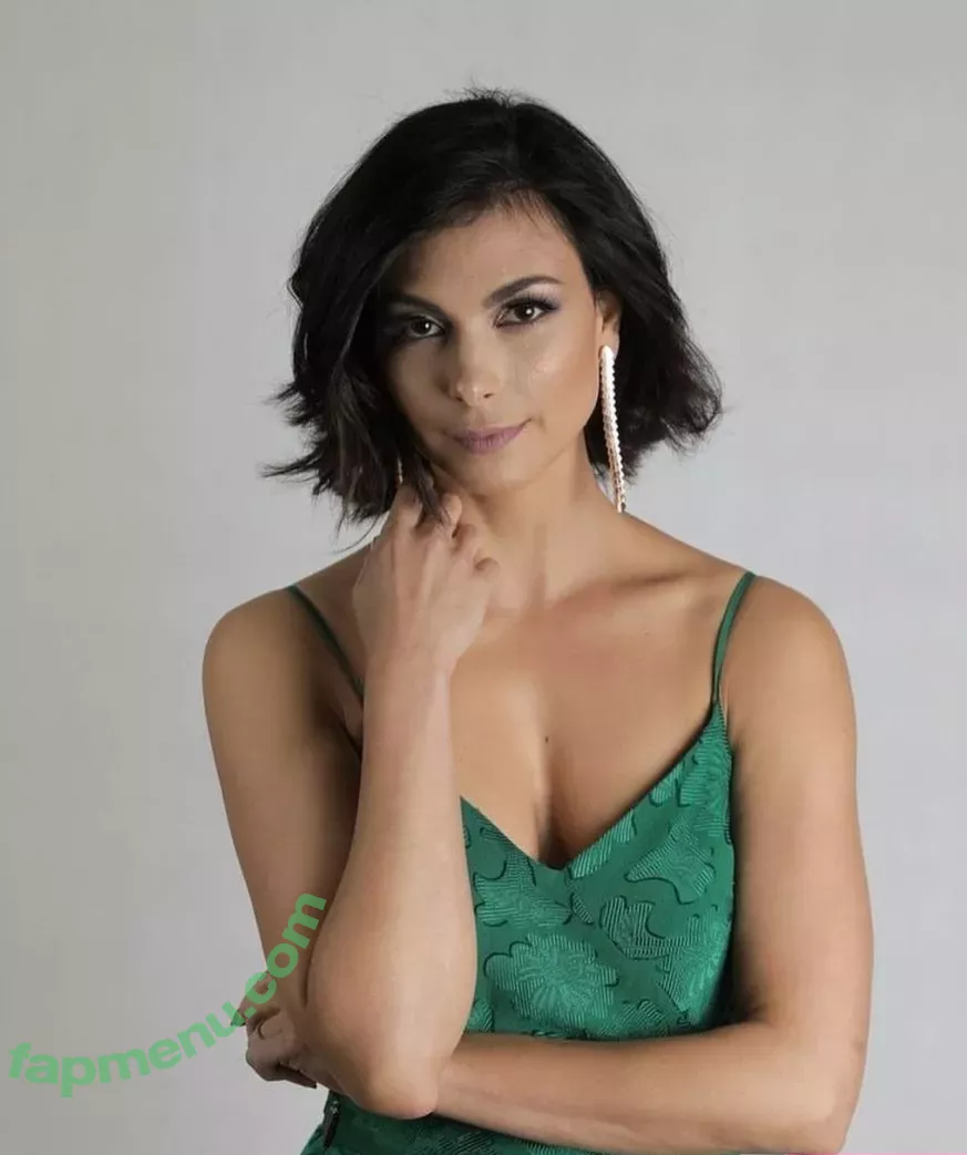 Morena Baccarin nude photo #0011 (morenabaccarin)