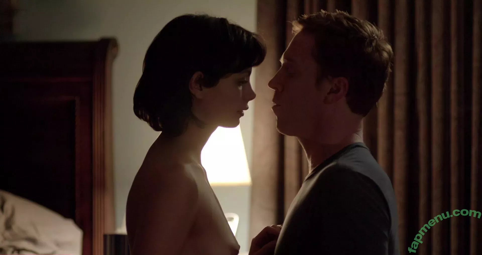 Morena Baccarin nude photo #0276 (morenabaccarin)