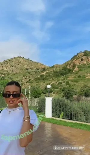 Morena Beltrán / Morena Beltran / morenabeltran10 nude photo #0468