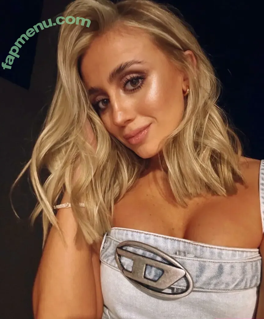 Morena Beltrán nude photo #0332 (Morena Beltran / morenabeltran10)