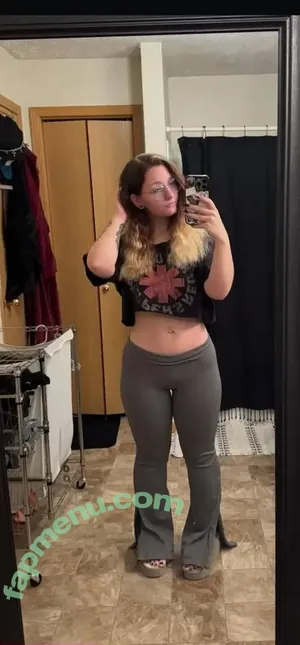 morgan_is_tired / morganhollymoore / smorgaroni nude photo #0023