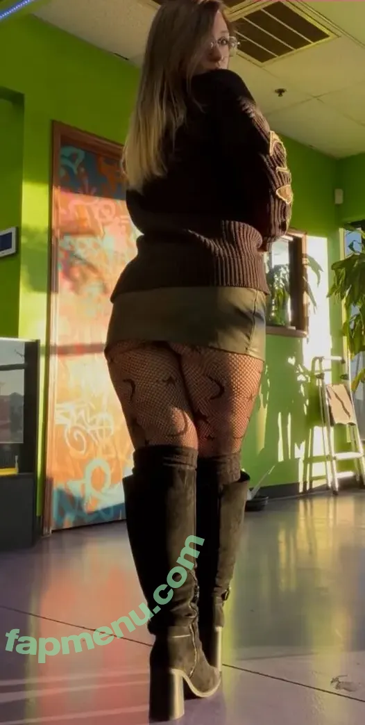 morgan_is_tired nude photo #0041 (morganhollymoore / smorgaroni)