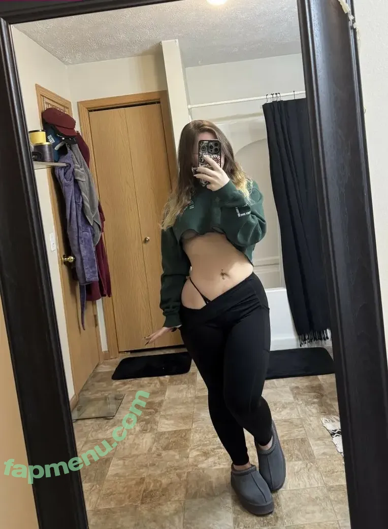 morgan_is_tired nude photo #0076 (morganhollymoore / smorgaroni)