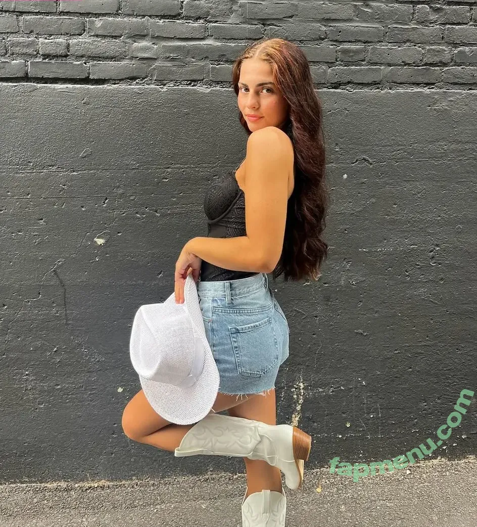 Morgan White nude photo #0020 (morgan.white / morganwhitee_)