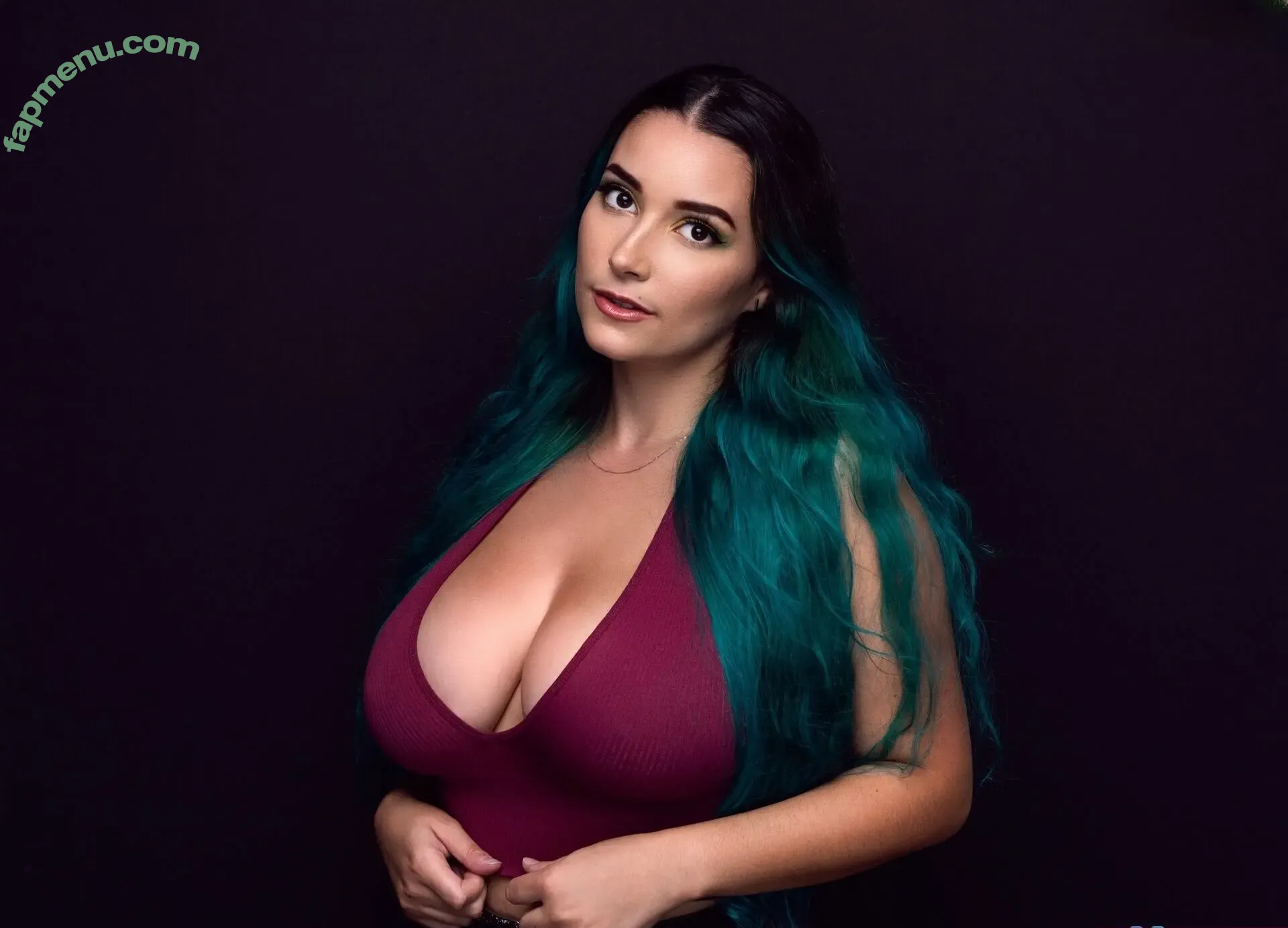 Moriah Lynne nude photo #0004 (moriahlynne / themoriahlynne)