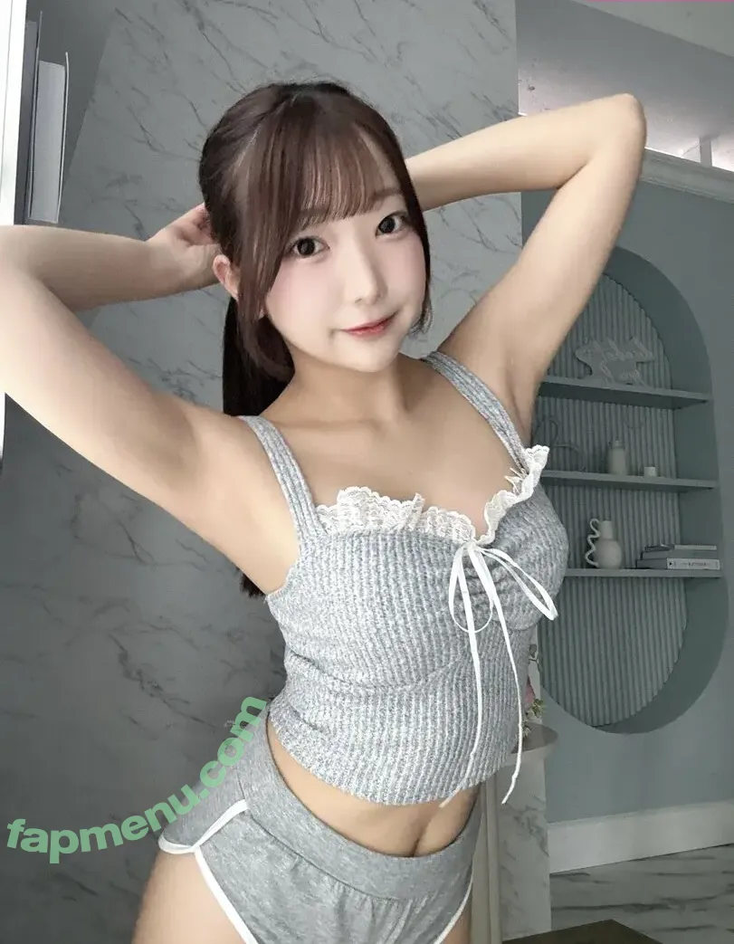 Morikuru_ nude photo #0002 (Morikuru_)